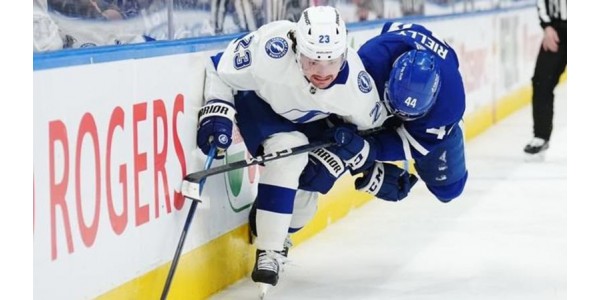 Tampa Bay Lightning blev ikke slået ud af Toronto Maple Leafs i spil 5